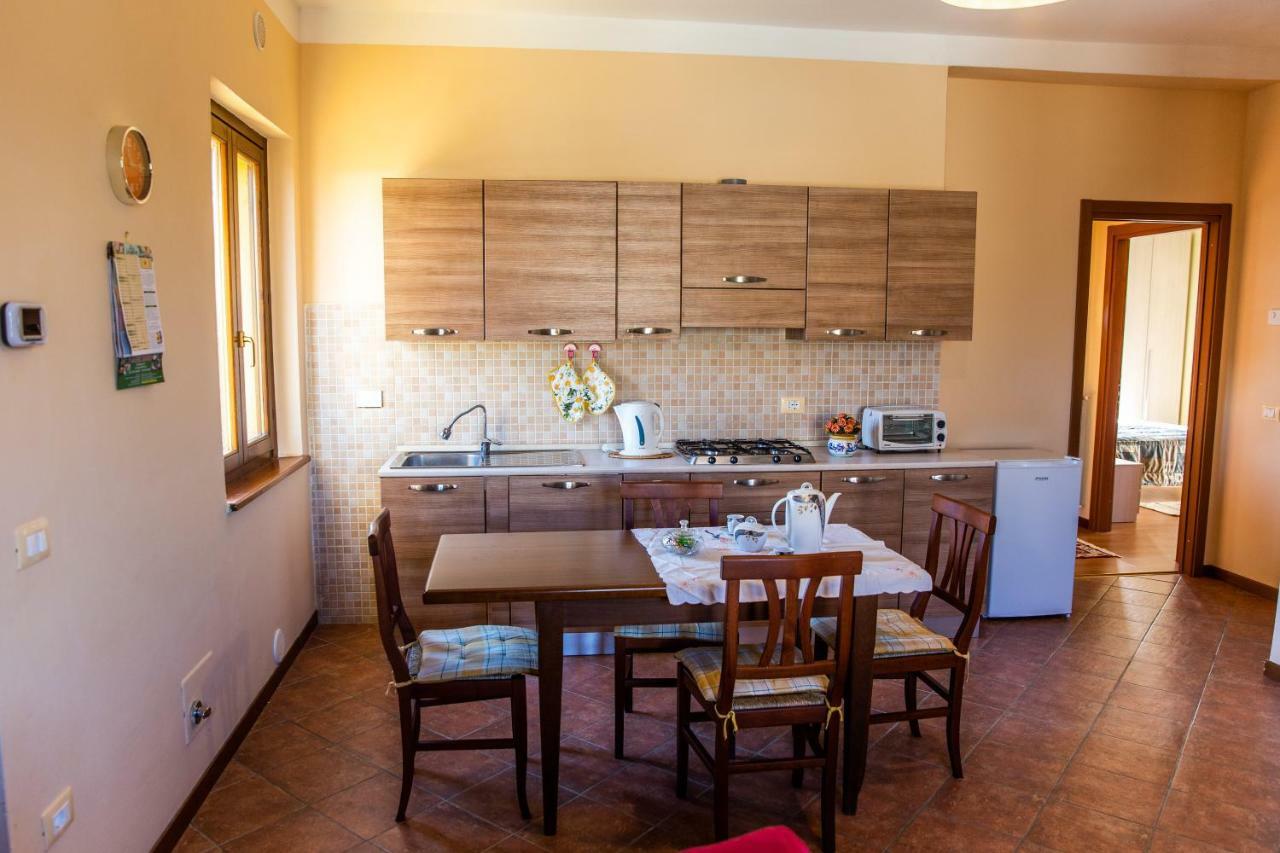 Appartamento Della Pia Bevagna Buitenkant foto